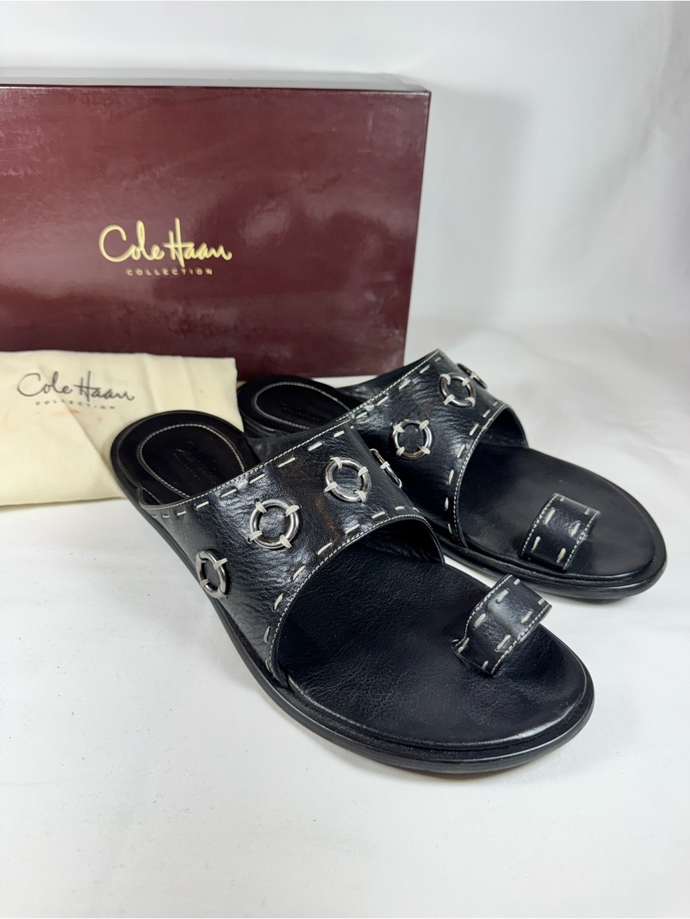 Vintage Cole Haan Collection Men 10 Black Leather Slides Toe Ring Sandals Italy
